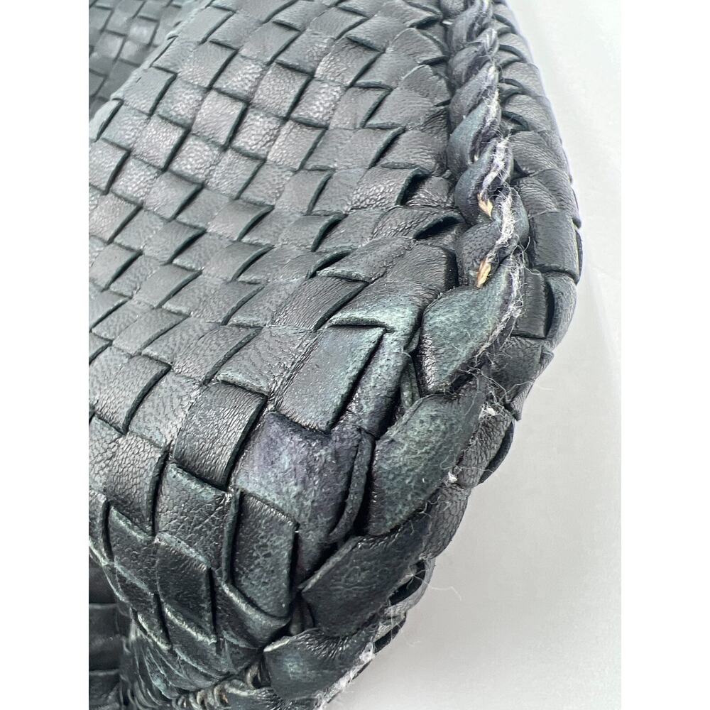 Bottega Veneta Black Woven Intrecciato Nappa Medium Size Purse - Picture 8 of 16